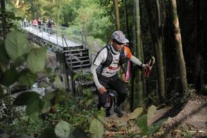 BIB: 
                            <button type="button" onclick="openModal(6871293)" class="btn btn-primary btn-sm float-right btn-popup" data-toggle="modal" data-target=".modal-high-quality">
                        <i class="fas fa-shopping-cart"></i> Add to Cart
                    </button>
                                            <button type="button" onclick="isThisMe(6871293, true)" class="btn btn-success btn-sm float-right btn-popup btn-isme hidden" data-toggle="tooltip" data-placement="bottom" title="นี่คือรูปของคุณใช่ไหม คลิกที่นี่เพื่อเอาเข้าอัลบั้ม">
                        <i class="fas fa-plus"></i> Add to album
                    </button>
                    <button type="button" onclick="isThisMe(6871293, false)" class="btn btn-warning btn-sm float-right btn-popup btn-isnotme hidden">
                        <i class="fas fa-ban"></i> Remove from album
                    </button>