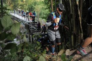 BIB: 
                            <button type="button" onclick="openModal(6868920)" class="btn btn-primary btn-sm float-right btn-popup" data-toggle="modal" data-target=".modal-high-quality">
                        <i class="fas fa-shopping-cart"></i> Add to Cart
                    </button>
                                            <button type="button" onclick="isThisMe(6868920, true)" class="btn btn-success btn-sm float-right btn-popup btn-isme hidden" data-toggle="tooltip" data-placement="bottom" title="นี่คือรูปของคุณใช่ไหม คลิกที่นี่เพื่อเอาเข้าอัลบั้ม">
                        <i class="fas fa-plus"></i> Add to album
                    </button>
                    <button type="button" onclick="isThisMe(6868920, false)" class="btn btn-warning btn-sm float-right btn-popup btn-isnotme hidden">
                        <i class="fas fa-ban"></i> Remove from album
                    </button>