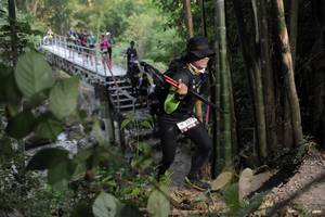 BIB: 207
                            <button type="button" onclick="openModal(6869005)" class="btn btn-primary btn-sm float-right btn-popup" data-toggle="modal" data-target=".modal-high-quality">
                        <i class="fas fa-shopping-cart"></i> Add to Cart
                    </button>
                                            <button type="button" onclick="isThisMe(6869005, true)" class="btn btn-success btn-sm float-right btn-popup btn-isme hidden" data-toggle="tooltip" data-placement="bottom" title="นี่คือรูปของคุณใช่ไหม คลิกที่นี่เพื่อเอาเข้าอัลบั้ม">
                        <i class="fas fa-plus"></i> Add to album
                    </button>
                    <button type="button" onclick="isThisMe(6869005, false)" class="btn btn-warning btn-sm float-right btn-popup btn-isnotme hidden">
                        <i class="fas fa-ban"></i> Remove from album
                    </button>