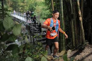 BIB: 2594
                            <button type="button" onclick="openModal(6867898)" class="btn btn-primary btn-sm float-right btn-popup" data-toggle="modal" data-target=".modal-high-quality">
                        <i class="fas fa-shopping-cart"></i> Add to Cart
                    </button>
                                            <button type="button" onclick="isThisMe(6867898, true)" class="btn btn-success btn-sm float-right btn-popup btn-isme hidden" data-toggle="tooltip" data-placement="bottom" title="นี่คือรูปของคุณใช่ไหม คลิกที่นี่เพื่อเอาเข้าอัลบั้ม">
                        <i class="fas fa-plus"></i> Add to album
                    </button>
                    <button type="button" onclick="isThisMe(6867898, false)" class="btn btn-warning btn-sm float-right btn-popup btn-isnotme hidden">
                        <i class="fas fa-ban"></i> Remove from album
                    </button>