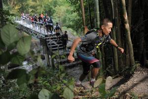 BIB: 
                            <button type="button" onclick="openModal(6868814)" class="btn btn-primary btn-sm float-right btn-popup" data-toggle="modal" data-target=".modal-high-quality">
                        <i class="fas fa-shopping-cart"></i> Add to Cart
                    </button>
                                            <button type="button" onclick="isThisMe(6868814, true)" class="btn btn-success btn-sm float-right btn-popup btn-isme hidden" data-toggle="tooltip" data-placement="bottom" title="นี่คือรูปของคุณใช่ไหม คลิกที่นี่เพื่อเอาเข้าอัลบั้ม">
                        <i class="fas fa-plus"></i> Add to album
                    </button>
                    <button type="button" onclick="isThisMe(6868814, false)" class="btn btn-warning btn-sm float-right btn-popup btn-isnotme hidden">
                        <i class="fas fa-ban"></i> Remove from album
                    </button>