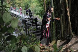 BIB: 
                            <button type="button" onclick="openModal(6869002)" class="btn btn-primary btn-sm float-right btn-popup" data-toggle="modal" data-target=".modal-high-quality">
                        <i class="fas fa-shopping-cart"></i> Add to Cart
                    </button>
                                            <button type="button" onclick="isThisMe(6869002, true)" class="btn btn-success btn-sm float-right btn-popup btn-isme hidden" data-toggle="tooltip" data-placement="bottom" title="นี่คือรูปของคุณใช่ไหม คลิกที่นี่เพื่อเอาเข้าอัลบั้ม">
                        <i class="fas fa-plus"></i> Add to album
                    </button>
                    <button type="button" onclick="isThisMe(6869002, false)" class="btn btn-warning btn-sm float-right btn-popup btn-isnotme hidden">
                        <i class="fas fa-ban"></i> Remove from album
                    </button>