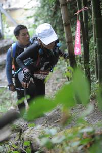 BIB: 2783
                            <button type="button" onclick="openModal(6875683)" class="btn btn-primary btn-sm float-right btn-popup" data-toggle="modal" data-target=".modal-high-quality">
                        <i class="fas fa-shopping-cart"></i> Add to Cart
                    </button>
                                            <button type="button" onclick="isThisMe(6875683, true)" class="btn btn-success btn-sm float-right btn-popup btn-isme hidden" data-toggle="tooltip" data-placement="bottom" title="นี่คือรูปของคุณใช่ไหม คลิกที่นี่เพื่อเอาเข้าอัลบั้ม">
                        <i class="fas fa-plus"></i> Add to album
                    </button>
                    <button type="button" onclick="isThisMe(6875683, false)" class="btn btn-warning btn-sm float-right btn-popup btn-isnotme hidden">
                        <i class="fas fa-ban"></i> Remove from album
                    </button>