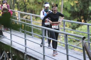 BIB: 139, 1036
                            <button type="button" onclick="openModal(6876760)" class="btn btn-primary btn-sm float-right btn-popup" data-toggle="modal" data-target=".modal-high-quality">
                        <i class="fas fa-shopping-cart"></i> Add to Cart
                    </button>
                                            <button type="button" onclick="isThisMe(6876760, true)" class="btn btn-success btn-sm float-right btn-popup btn-isme hidden" data-toggle="tooltip" data-placement="bottom" title="นี่คือรูปของคุณใช่ไหม คลิกที่นี่เพื่อเอาเข้าอัลบั้ม">
                        <i class="fas fa-plus"></i> Add to album
                    </button>
                    <button type="button" onclick="isThisMe(6876760, false)" class="btn btn-warning btn-sm float-right btn-popup btn-isnotme hidden">
                        <i class="fas fa-ban"></i> Remove from album
                    </button>