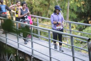 BIB: 142
                            <button type="button" onclick="openModal(6876766)" class="btn btn-primary btn-sm float-right btn-popup" data-toggle="modal" data-target=".modal-high-quality">
                        <i class="fas fa-shopping-cart"></i> Add to Cart
                    </button>
                                            <button type="button" onclick="isThisMe(6876766, true)" class="btn btn-success btn-sm float-right btn-popup btn-isme hidden" data-toggle="tooltip" data-placement="bottom" title="นี่คือรูปของคุณใช่ไหม คลิกที่นี่เพื่อเอาเข้าอัลบั้ม">
                        <i class="fas fa-plus"></i> Add to album
                    </button>
                    <button type="button" onclick="isThisMe(6876766, false)" class="btn btn-warning btn-sm float-right btn-popup btn-isnotme hidden">
                        <i class="fas fa-ban"></i> Remove from album
                    </button>