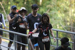 BIB: 135, 1638, 1606
                            <button type="button" onclick="openModal(6876860)" class="btn btn-primary btn-sm float-right btn-popup" data-toggle="modal" data-target=".modal-high-quality">
                        <i class="fas fa-shopping-cart"></i> Add to Cart
                    </button>
                                            <button type="button" onclick="isThisMe(6876860, true)" class="btn btn-success btn-sm float-right btn-popup btn-isme hidden" data-toggle="tooltip" data-placement="bottom" title="นี่คือรูปของคุณใช่ไหม คลิกที่นี่เพื่อเอาเข้าอัลบั้ม">
                        <i class="fas fa-plus"></i> Add to album
                    </button>
                    <button type="button" onclick="isThisMe(6876860, false)" class="btn btn-warning btn-sm float-right btn-popup btn-isnotme hidden">
                        <i class="fas fa-ban"></i> Remove from album
                    </button>