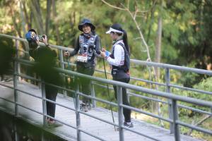 BIB: 
                            <button type="button" onclick="openModal(6876759)" class="btn btn-primary btn-sm float-right btn-popup" data-toggle="modal" data-target=".modal-high-quality">
                        <i class="fas fa-shopping-cart"></i> Add to Cart
                    </button>
                                            <button type="button" onclick="isThisMe(6876759, true)" class="btn btn-success btn-sm float-right btn-popup btn-isme hidden" data-toggle="tooltip" data-placement="bottom" title="นี่คือรูปของคุณใช่ไหม คลิกที่นี่เพื่อเอาเข้าอัลบั้ม">
                        <i class="fas fa-plus"></i> Add to album
                    </button>
                    <button type="button" onclick="isThisMe(6876759, false)" class="btn btn-warning btn-sm float-right btn-popup btn-isnotme hidden">
                        <i class="fas fa-ban"></i> Remove from album
                    </button>