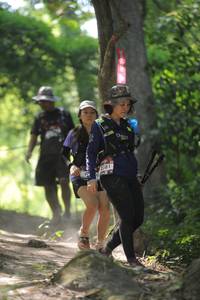 BIB: 381
                            <button type="button" onclick="openModal(6877820)" class="btn btn-primary btn-sm float-right btn-popup" data-toggle="modal" data-target=".modal-high-quality">
                        <i class="fas fa-shopping-cart"></i> Add to Cart
                    </button>
                                            <button type="button" onclick="isThisMe(6877820, true)" class="btn btn-success btn-sm float-right btn-popup btn-isme hidden" data-toggle="tooltip" data-placement="bottom" title="นี่คือรูปของคุณใช่ไหม คลิกที่นี่เพื่อเอาเข้าอัลบั้ม">
                        <i class="fas fa-plus"></i> Add to album
                    </button>
                    <button type="button" onclick="isThisMe(6877820, false)" class="btn btn-warning btn-sm float-right btn-popup btn-isnotme hidden">
                        <i class="fas fa-ban"></i> Remove from album
                    </button>