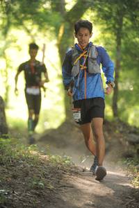 BIB: 4731
                            <button type="button" onclick="openModal(6880286)" class="btn btn-primary btn-sm float-right btn-popup" data-toggle="modal" data-target=".modal-high-quality">
                        <i class="fas fa-shopping-cart"></i> Add to Cart
                    </button>
                                            <button type="button" onclick="isThisMe(6880286, true)" class="btn btn-success btn-sm float-right btn-popup btn-isme hidden" data-toggle="tooltip" data-placement="bottom" title="นี่คือรูปของคุณใช่ไหม คลิกที่นี่เพื่อเอาเข้าอัลบั้ม">
                        <i class="fas fa-plus"></i> Add to album
                    </button>
                    <button type="button" onclick="isThisMe(6880286, false)" class="btn btn-warning btn-sm float-right btn-popup btn-isnotme hidden">
                        <i class="fas fa-ban"></i> Remove from album
                    </button>