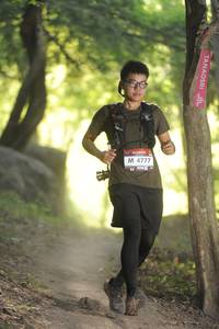 BIB: 4777
                            <button type="button" onclick="openModal(6881118)" class="btn btn-primary btn-sm float-right btn-popup" data-toggle="modal" data-target=".modal-high-quality">
                        <i class="fas fa-shopping-cart"></i> Add to Cart
                    </button>
                                            <button type="button" onclick="isThisMe(6881118, true)" class="btn btn-success btn-sm float-right btn-popup btn-isme hidden" data-toggle="tooltip" data-placement="bottom" title="นี่คือรูปของคุณใช่ไหม คลิกที่นี่เพื่อเอาเข้าอัลบั้ม">
                        <i class="fas fa-plus"></i> Add to album
                    </button>
                    <button type="button" onclick="isThisMe(6881118, false)" class="btn btn-warning btn-sm float-right btn-popup btn-isnotme hidden">
                        <i class="fas fa-ban"></i> Remove from album
                    </button>