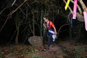 BIB: 1920
                            <button type="button" onclick="openModal(6872284)" class="btn btn-primary btn-sm float-right btn-popup" data-toggle="modal" data-target=".modal-high-quality">
                        <i class="fas fa-shopping-cart"></i> Add to Cart
                    </button>
                                            <button type="button" onclick="isThisMe(6872284, true)" class="btn btn-success btn-sm float-right btn-popup btn-isme hidden" data-toggle="tooltip" data-placement="bottom" title="นี่คือรูปของคุณใช่ไหม คลิกที่นี่เพื่อเอาเข้าอัลบั้ม">
                        <i class="fas fa-plus"></i> Add to album
                    </button>
                    <button type="button" onclick="isThisMe(6872284, false)" class="btn btn-warning btn-sm float-right btn-popup btn-isnotme hidden">
                        <i class="fas fa-ban"></i> Remove from album
                    </button>