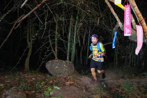 BIB: 192
                            <button type="button" onclick="openModal(6871637)" class="btn btn-primary btn-sm float-right btn-popup" data-toggle="modal" data-target=".modal-high-quality">
                        <i class="fas fa-shopping-cart"></i> Add to Cart
                    </button>
                                            <button type="button" onclick="isThisMe(6871637, true)" class="btn btn-success btn-sm float-right btn-popup btn-isme hidden" data-toggle="tooltip" data-placement="bottom" title="นี่คือรูปของคุณใช่ไหม คลิกที่นี่เพื่อเอาเข้าอัลบั้ม">
                        <i class="fas fa-plus"></i> Add to album
                    </button>
                    <button type="button" onclick="isThisMe(6871637, false)" class="btn btn-warning btn-sm float-right btn-popup btn-isnotme hidden">
                        <i class="fas fa-ban"></i> Remove from album
                    </button>