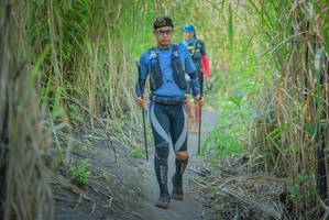 BIB: 
                            <button type="button" onclick="openModal(7093105)" class="btn btn-primary btn-sm float-right btn-popup" data-toggle="modal" data-target=".modal-high-quality">
                        <i class="fas fa-shopping-cart"></i> Add to Cart
                    </button>
                                            <button type="button" onclick="isThisMe(7093105, true)" class="btn btn-success btn-sm float-right btn-popup btn-isme hidden" data-toggle="tooltip" data-placement="bottom" title="นี่คือรูปของคุณใช่ไหม คลิกที่นี่เพื่อเอาเข้าอัลบั้ม">
                        <i class="fas fa-plus"></i> Add to album
                    </button>
                    <button type="button" onclick="isThisMe(7093105, false)" class="btn btn-warning btn-sm float-right btn-popup btn-isnotme hidden">
                        <i class="fas fa-ban"></i> Remove from album
                    </button>