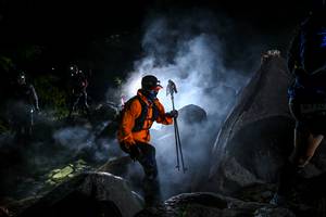 BIB: 
                            <button type="button" onclick="openModal(6993179)" class="btn btn-primary btn-sm float-right btn-popup" data-toggle="modal" data-target=".modal-high-quality">
                        <i class="fas fa-shopping-cart"></i> Add to Cart
                    </button>
                                            <button type="button" onclick="isThisMe(6993179, true)" class="btn btn-success btn-sm float-right btn-popup btn-isme hidden" data-toggle="tooltip" data-placement="bottom" title="นี่คือรูปของคุณใช่ไหม คลิกที่นี่เพื่อเอาเข้าอัลบั้ม">
                        <i class="fas fa-plus"></i> Add to album
                    </button>
                    <button type="button" onclick="isThisMe(6993179, false)" class="btn btn-warning btn-sm float-right btn-popup btn-isnotme hidden">
                        <i class="fas fa-ban"></i> Remove from album
                    </button>