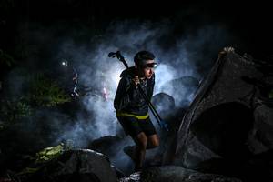 BIB: 
                            <button type="button" onclick="openModal(6992247)" class="btn btn-primary btn-sm float-right btn-popup" data-toggle="modal" data-target=".modal-high-quality">
                        <i class="fas fa-shopping-cart"></i> Add to Cart
                    </button>
                                            <button type="button" onclick="isThisMe(6992247, true)" class="btn btn-success btn-sm float-right btn-popup btn-isme hidden" data-toggle="tooltip" data-placement="bottom" title="นี่คือรูปของคุณใช่ไหม คลิกที่นี่เพื่อเอาเข้าอัลบั้ม">
                        <i class="fas fa-plus"></i> Add to album
                    </button>
                    <button type="button" onclick="isThisMe(6992247, false)" class="btn btn-warning btn-sm float-right btn-popup btn-isnotme hidden">
                        <i class="fas fa-ban"></i> Remove from album
                    </button>