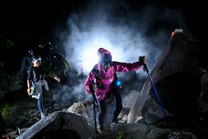 BIB: 
                            <button type="button" onclick="openModal(6988375)" class="btn btn-primary btn-sm float-right btn-popup" data-toggle="modal" data-target=".modal-high-quality">
                        <i class="fas fa-shopping-cart"></i> Add to Cart
                    </button>
                                            <button type="button" onclick="isThisMe(6988375, true)" class="btn btn-success btn-sm float-right btn-popup btn-isme hidden" data-toggle="tooltip" data-placement="bottom" title="นี่คือรูปของคุณใช่ไหม คลิกที่นี่เพื่อเอาเข้าอัลบั้ม">
                        <i class="fas fa-plus"></i> Add to album
                    </button>
                    <button type="button" onclick="isThisMe(6988375, false)" class="btn btn-warning btn-sm float-right btn-popup btn-isnotme hidden">
                        <i class="fas fa-ban"></i> Remove from album
                    </button>