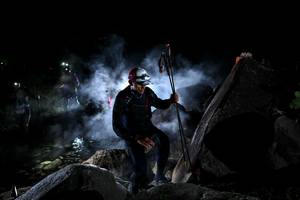 BIB: 
                            <button type="button" onclick="openModal(6987083)" class="btn btn-primary btn-sm float-right btn-popup" data-toggle="modal" data-target=".modal-high-quality">
                        <i class="fas fa-shopping-cart"></i> Add to Cart
                    </button>
                                            <button type="button" onclick="isThisMe(6987083, true)" class="btn btn-success btn-sm float-right btn-popup btn-isme hidden" data-toggle="tooltip" data-placement="bottom" title="นี่คือรูปของคุณใช่ไหม คลิกที่นี่เพื่อเอาเข้าอัลบั้ม">
                        <i class="fas fa-plus"></i> Add to album
                    </button>
                    <button type="button" onclick="isThisMe(6987083, false)" class="btn btn-warning btn-sm float-right btn-popup btn-isnotme hidden">
                        <i class="fas fa-ban"></i> Remove from album
                    </button>