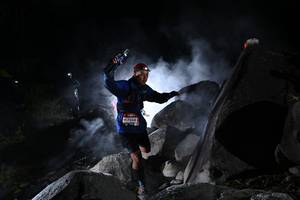 BIB: 7604
                            <button type="button" onclick="openModal(6997282)" class="btn btn-primary btn-sm float-right btn-popup" data-toggle="modal" data-target=".modal-high-quality">
                        <i class="fas fa-shopping-cart"></i> Add to Cart
                    </button>
                                            <button type="button" onclick="isThisMe(6997282, true)" class="btn btn-success btn-sm float-right btn-popup btn-isme hidden" data-toggle="tooltip" data-placement="bottom" title="นี่คือรูปของคุณใช่ไหม คลิกที่นี่เพื่อเอาเข้าอัลบั้ม">
                        <i class="fas fa-plus"></i> Add to album
                    </button>
                    <button type="button" onclick="isThisMe(6997282, false)" class="btn btn-warning btn-sm float-right btn-popup btn-isnotme hidden">
                        <i class="fas fa-ban"></i> Remove from album
                    </button>