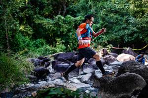 BIB: 275
                            <button type="button" onclick="openModal(6926575)" class="btn btn-primary btn-sm float-right btn-popup" data-toggle="modal" data-target=".modal-high-quality">
                        <i class="fas fa-shopping-cart"></i> Add to Cart
                    </button>
                                            <button type="button" onclick="isThisMe(6926575, true)" class="btn btn-success btn-sm float-right btn-popup btn-isme hidden" data-toggle="tooltip" data-placement="bottom" title="นี่คือรูปของคุณใช่ไหม คลิกที่นี่เพื่อเอาเข้าอัลบั้ม">
                        <i class="fas fa-plus"></i> Add to album
                    </button>
                    <button type="button" onclick="isThisMe(6926575, false)" class="btn btn-warning btn-sm float-right btn-popup btn-isnotme hidden">
                        <i class="fas fa-ban"></i> Remove from album
                    </button>