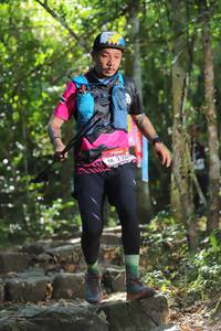 BIB: 230
                            <button type="button" onclick="openModal(6986494)" class="btn btn-primary btn-sm float-right btn-popup" data-toggle="modal" data-target=".modal-high-quality">
                        <i class="fas fa-shopping-cart"></i> Add to Cart
                    </button>
                                            <button type="button" onclick="isThisMe(6986494, true)" class="btn btn-success btn-sm float-right btn-popup btn-isme hidden" data-toggle="tooltip" data-placement="bottom" title="นี่คือรูปของคุณใช่ไหม คลิกที่นี่เพื่อเอาเข้าอัลบั้ม">
                        <i class="fas fa-plus"></i> Add to album
                    </button>
                    <button type="button" onclick="isThisMe(6986494, false)" class="btn btn-warning btn-sm float-right btn-popup btn-isnotme hidden">
                        <i class="fas fa-ban"></i> Remove from album
                    </button>