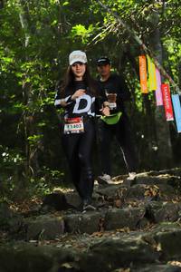 BIB: 1403, 
                            <button type="button" onclick="openModal(6976342)" class="btn btn-primary btn-sm float-right btn-popup" data-toggle="modal" data-target=".modal-high-quality">
                        <i class="fas fa-shopping-cart"></i> Add to Cart
                    </button>
                                            <button type="button" onclick="isThisMe(6976342, true)" class="btn btn-success btn-sm float-right btn-popup btn-isme hidden" data-toggle="tooltip" data-placement="bottom" title="นี่คือรูปของคุณใช่ไหม คลิกที่นี่เพื่อเอาเข้าอัลบั้ม">
                        <i class="fas fa-plus"></i> Add to album
                    </button>
                    <button type="button" onclick="isThisMe(6976342, false)" class="btn btn-warning btn-sm float-right btn-popup btn-isnotme hidden">
                        <i class="fas fa-ban"></i> Remove from album
                    </button>