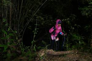 BIB: 227
                            <button type="button" onclick="openModal(7103122)" class="btn btn-primary btn-sm float-right btn-popup" data-toggle="modal" data-target=".modal-high-quality">
                        <i class="fas fa-shopping-cart"></i> Add to Cart
                    </button>
                                            <button type="button" onclick="isThisMe(7103122, true)" class="btn btn-success btn-sm float-right btn-popup btn-isme hidden" data-toggle="tooltip" data-placement="bottom" title="นี่คือรูปของคุณใช่ไหม คลิกที่นี่เพื่อเอาเข้าอัลบั้ม">
                        <i class="fas fa-plus"></i> Add to album
                    </button>
                    <button type="button" onclick="isThisMe(7103122, false)" class="btn btn-warning btn-sm float-right btn-popup btn-isnotme hidden">
                        <i class="fas fa-ban"></i> Remove from album
                    </button>