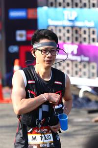 BIB: 1130, 
                            <button type="button" onclick="openModal(6974503)" class="btn btn-primary btn-sm float-right btn-popup" data-toggle="modal" data-target=".modal-high-quality">
                        <i class="fas fa-shopping-cart"></i> Add to Cart
                    </button>
                                            <button type="button" onclick="isThisMe(6974503, true)" class="btn btn-success btn-sm float-right btn-popup btn-isme hidden" data-toggle="tooltip" data-placement="bottom" title="นี่คือรูปของคุณใช่ไหม คลิกที่นี่เพื่อเอาเข้าอัลบั้ม">
                        <i class="fas fa-plus"></i> Add to album
                    </button>
                    <button type="button" onclick="isThisMe(6974503, false)" class="btn btn-warning btn-sm float-right btn-popup btn-isnotme hidden">
                        <i class="fas fa-ban"></i> Remove from album
                    </button>