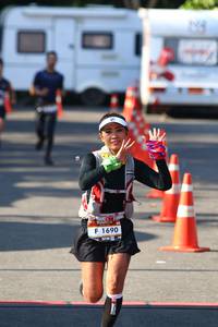 BIB: 1690
                            <button type="button" onclick="openModal(6974573)" class="btn btn-primary btn-sm float-right btn-popup" data-toggle="modal" data-target=".modal-high-quality">
                        <i class="fas fa-shopping-cart"></i> Add to Cart
                    </button>
                                            <button type="button" onclick="isThisMe(6974573, true)" class="btn btn-success btn-sm float-right btn-popup btn-isme hidden" data-toggle="tooltip" data-placement="bottom" title="นี่คือรูปของคุณใช่ไหม คลิกที่นี่เพื่อเอาเข้าอัลบั้ม">
                        <i class="fas fa-plus"></i> Add to album
                    </button>
                    <button type="button" onclick="isThisMe(6974573, false)" class="btn btn-warning btn-sm float-right btn-popup btn-isnotme hidden">
                        <i class="fas fa-ban"></i> Remove from album
                    </button>