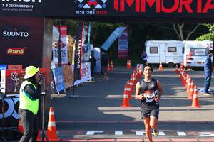 BIB: 2019, 1662
                            <button type="button" onclick="openModal(6962507)" class="btn btn-primary btn-sm float-right btn-popup" data-toggle="modal" data-target=".modal-high-quality">
                        <i class="fas fa-shopping-cart"></i> Add to Cart
                    </button>
                                            <button type="button" onclick="isThisMe(6962507, true)" class="btn btn-success btn-sm float-right btn-popup btn-isme hidden" data-toggle="tooltip" data-placement="bottom" title="นี่คือรูปของคุณใช่ไหม คลิกที่นี่เพื่อเอาเข้าอัลบั้ม">
                        <i class="fas fa-plus"></i> Add to album
                    </button>
                    <button type="button" onclick="isThisMe(6962507, false)" class="btn btn-warning btn-sm float-right btn-popup btn-isnotme hidden">
                        <i class="fas fa-ban"></i> Remove from album
                    </button>