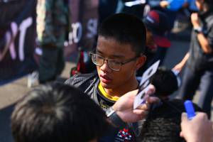 BIB: 
                            <button type="button" onclick="openModal(6974641)" class="btn btn-primary btn-sm float-right btn-popup" data-toggle="modal" data-target=".modal-high-quality">
                        <i class="fas fa-shopping-cart"></i> Add to Cart
                    </button>
                                            <button type="button" onclick="isThisMe(6974641, true)" class="btn btn-success btn-sm float-right btn-popup btn-isme hidden" data-toggle="tooltip" data-placement="bottom" title="นี่คือรูปของคุณใช่ไหม คลิกที่นี่เพื่อเอาเข้าอัลบั้ม">
                        <i class="fas fa-plus"></i> Add to album
                    </button>
                    <button type="button" onclick="isThisMe(6974641, false)" class="btn btn-warning btn-sm float-right btn-popup btn-isnotme hidden">
                        <i class="fas fa-ban"></i> Remove from album
                    </button>