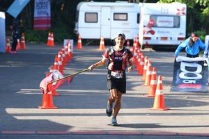 BIB: 288
                            <button type="button" onclick="openModal(6962322)" class="btn btn-primary btn-sm float-right btn-popup" data-toggle="modal" data-target=".modal-high-quality">
                        <i class="fas fa-shopping-cart"></i> Add to Cart
                    </button>
                                            <button type="button" onclick="isThisMe(6962322, true)" class="btn btn-success btn-sm float-right btn-popup btn-isme hidden" data-toggle="tooltip" data-placement="bottom" title="นี่คือรูปของคุณใช่ไหม คลิกที่นี่เพื่อเอาเข้าอัลบั้ม">
                        <i class="fas fa-plus"></i> Add to album
                    </button>
                    <button type="button" onclick="isThisMe(6962322, false)" class="btn btn-warning btn-sm float-right btn-popup btn-isnotme hidden">
                        <i class="fas fa-ban"></i> Remove from album
                    </button>