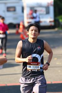 BIB: 1320
                            <button type="button" onclick="openModal(6977170)" class="btn btn-primary btn-sm float-right btn-popup" data-toggle="modal" data-target=".modal-high-quality">
                        <i class="fas fa-shopping-cart"></i> Add to Cart
                    </button>
                                            <button type="button" onclick="isThisMe(6977170, true)" class="btn btn-success btn-sm float-right btn-popup btn-isme hidden" data-toggle="tooltip" data-placement="bottom" title="นี่คือรูปของคุณใช่ไหม คลิกที่นี่เพื่อเอาเข้าอัลบั้ม">
                        <i class="fas fa-plus"></i> Add to album
                    </button>
                    <button type="button" onclick="isThisMe(6977170, false)" class="btn btn-warning btn-sm float-right btn-popup btn-isnotme hidden">
                        <i class="fas fa-ban"></i> Remove from album
                    </button>