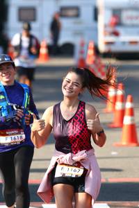 BIB: 1618, 1167
                            <button type="button" onclick="openModal(6977434)" class="btn btn-primary btn-sm float-right btn-popup" data-toggle="modal" data-target=".modal-high-quality">
                        <i class="fas fa-shopping-cart"></i> Add to Cart
                    </button>
                                            <button type="button" onclick="isThisMe(6977434, true)" class="btn btn-success btn-sm float-right btn-popup btn-isme hidden" data-toggle="tooltip" data-placement="bottom" title="นี่คือรูปของคุณใช่ไหม คลิกที่นี่เพื่อเอาเข้าอัลบั้ม">
                        <i class="fas fa-plus"></i> Add to album
                    </button>
                    <button type="button" onclick="isThisMe(6977434, false)" class="btn btn-warning btn-sm float-right btn-popup btn-isnotme hidden">
                        <i class="fas fa-ban"></i> Remove from album
                    </button>