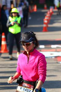 BIB: 1452
                            <button type="button" onclick="openModal(6977226)" class="btn btn-primary btn-sm float-right btn-popup" data-toggle="modal" data-target=".modal-high-quality">
                        <i class="fas fa-shopping-cart"></i> Add to Cart
                    </button>
                                            <button type="button" onclick="isThisMe(6977226, true)" class="btn btn-success btn-sm float-right btn-popup btn-isme hidden" data-toggle="tooltip" data-placement="bottom" title="นี่คือรูปของคุณใช่ไหม คลิกที่นี่เพื่อเอาเข้าอัลบั้ม">
                        <i class="fas fa-plus"></i> Add to album
                    </button>
                    <button type="button" onclick="isThisMe(6977226, false)" class="btn btn-warning btn-sm float-right btn-popup btn-isnotme hidden">
                        <i class="fas fa-ban"></i> Remove from album
                    </button>