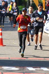 BIB: 1304, 1629
                            <button type="button" onclick="openModal(6980901)" class="btn btn-primary btn-sm float-right btn-popup" data-toggle="modal" data-target=".modal-high-quality">
                        <i class="fas fa-shopping-cart"></i> Add to Cart
                    </button>
                                            <button type="button" onclick="isThisMe(6980901, true)" class="btn btn-success btn-sm float-right btn-popup btn-isme hidden" data-toggle="tooltip" data-placement="bottom" title="นี่คือรูปของคุณใช่ไหม คลิกที่นี่เพื่อเอาเข้าอัลบั้ม">
                        <i class="fas fa-plus"></i> Add to album
                    </button>
                    <button type="button" onclick="isThisMe(6980901, false)" class="btn btn-warning btn-sm float-right btn-popup btn-isnotme hidden">
                        <i class="fas fa-ban"></i> Remove from album
                    </button>