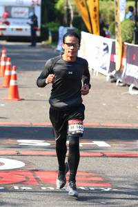 BIB: 160
                            <button type="button" onclick="openModal(6980213)" class="btn btn-primary btn-sm float-right btn-popup" data-toggle="modal" data-target=".modal-high-quality">
                        <i class="fas fa-shopping-cart"></i> Add to Cart
                    </button>
                                            <button type="button" onclick="isThisMe(6980213, true)" class="btn btn-success btn-sm float-right btn-popup btn-isme hidden" data-toggle="tooltip" data-placement="bottom" title="นี่คือรูปของคุณใช่ไหม คลิกที่นี่เพื่อเอาเข้าอัลบั้ม">
                        <i class="fas fa-plus"></i> Add to album
                    </button>
                    <button type="button" onclick="isThisMe(6980213, false)" class="btn btn-warning btn-sm float-right btn-popup btn-isnotme hidden">
                        <i class="fas fa-ban"></i> Remove from album
                    </button>