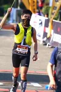 BIB: 1655
                            <button type="button" onclick="openModal(6980923)" class="btn btn-primary btn-sm float-right btn-popup" data-toggle="modal" data-target=".modal-high-quality">
                        <i class="fas fa-shopping-cart"></i> Add to Cart
                    </button>
                                            <button type="button" onclick="isThisMe(6980923, true)" class="btn btn-success btn-sm float-right btn-popup btn-isme hidden" data-toggle="tooltip" data-placement="bottom" title="นี่คือรูปของคุณใช่ไหม คลิกที่นี่เพื่อเอาเข้าอัลบั้ม">
                        <i class="fas fa-plus"></i> Add to album
                    </button>
                    <button type="button" onclick="isThisMe(6980923, false)" class="btn btn-warning btn-sm float-right btn-popup btn-isnotme hidden">
                        <i class="fas fa-ban"></i> Remove from album
                    </button>