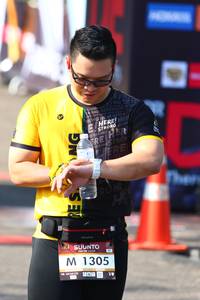 BIB: 1305
                            <button type="button" onclick="openModal(6980098)" class="btn btn-primary btn-sm float-right btn-popup" data-toggle="modal" data-target=".modal-high-quality">
                        <i class="fas fa-shopping-cart"></i> Add to Cart
                    </button>
                                            <button type="button" onclick="isThisMe(6980098, true)" class="btn btn-success btn-sm float-right btn-popup btn-isme hidden" data-toggle="tooltip" data-placement="bottom" title="นี่คือรูปของคุณใช่ไหม คลิกที่นี่เพื่อเอาเข้าอัลบั้ม">
                        <i class="fas fa-plus"></i> Add to album
                    </button>
                    <button type="button" onclick="isThisMe(6980098, false)" class="btn btn-warning btn-sm float-right btn-popup btn-isnotme hidden">
                        <i class="fas fa-ban"></i> Remove from album
                    </button>