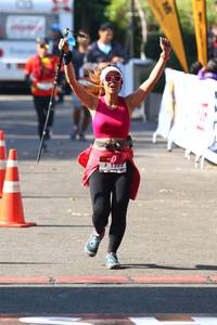 BIB: 1322
                            <button type="button" onclick="openModal(6980891)" class="btn btn-primary btn-sm float-right btn-popup" data-toggle="modal" data-target=".modal-high-quality">
                        <i class="fas fa-shopping-cart"></i> Add to Cart
                    </button>
                                            <button type="button" onclick="isThisMe(6980891, true)" class="btn btn-success btn-sm float-right btn-popup btn-isme hidden" data-toggle="tooltip" data-placement="bottom" title="นี่คือรูปของคุณใช่ไหม คลิกที่นี่เพื่อเอาเข้าอัลบั้ม">
                        <i class="fas fa-plus"></i> Add to album
                    </button>
                    <button type="button" onclick="isThisMe(6980891, false)" class="btn btn-warning btn-sm float-right btn-popup btn-isnotme hidden">
                        <i class="fas fa-ban"></i> Remove from album
                    </button>