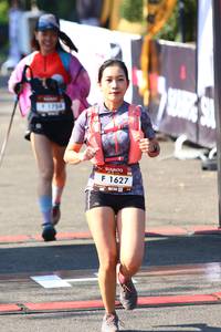 BIB: 1754, 1627
                            <button type="button" onclick="openModal(6986816)" class="btn btn-primary btn-sm float-right btn-popup" data-toggle="modal" data-target=".modal-high-quality">
                        <i class="fas fa-shopping-cart"></i> Add to Cart
                    </button>
                                            <button type="button" onclick="isThisMe(6986816, true)" class="btn btn-success btn-sm float-right btn-popup btn-isme hidden" data-toggle="tooltip" data-placement="bottom" title="นี่คือรูปของคุณใช่ไหม คลิกที่นี่เพื่อเอาเข้าอัลบั้ม">
                        <i class="fas fa-plus"></i> Add to album
                    </button>
                    <button type="button" onclick="isThisMe(6986816, false)" class="btn btn-warning btn-sm float-right btn-popup btn-isnotme hidden">
                        <i class="fas fa-ban"></i> Remove from album
                    </button>