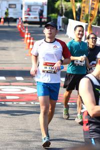 BIB: 130, 136
                            <button type="button" onclick="openModal(6986698)" class="btn btn-primary btn-sm float-right btn-popup" data-toggle="modal" data-target=".modal-high-quality">
                        <i class="fas fa-shopping-cart"></i> Add to Cart
                    </button>
                                            <button type="button" onclick="isThisMe(6986698, true)" class="btn btn-success btn-sm float-right btn-popup btn-isme hidden" data-toggle="tooltip" data-placement="bottom" title="นี่คือรูปของคุณใช่ไหม คลิกที่นี่เพื่อเอาเข้าอัลบั้ม">
                        <i class="fas fa-plus"></i> Add to album
                    </button>
                    <button type="button" onclick="isThisMe(6986698, false)" class="btn btn-warning btn-sm float-right btn-popup btn-isnotme hidden">
                        <i class="fas fa-ban"></i> Remove from album
                    </button>