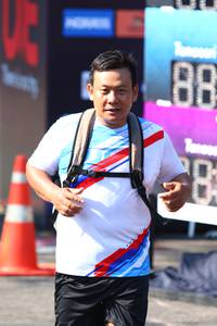 BIB: 
                            <button type="button" onclick="openModal(6988677)" class="btn btn-primary btn-sm float-right btn-popup" data-toggle="modal" data-target=".modal-high-quality">
                        <i class="fas fa-shopping-cart"></i> Add to Cart
                    </button>
                                            <button type="button" onclick="isThisMe(6988677, true)" class="btn btn-success btn-sm float-right btn-popup btn-isme hidden" data-toggle="tooltip" data-placement="bottom" title="นี่คือรูปของคุณใช่ไหม คลิกที่นี่เพื่อเอาเข้าอัลบั้ม">
                        <i class="fas fa-plus"></i> Add to album
                    </button>
                    <button type="button" onclick="isThisMe(6988677, false)" class="btn btn-warning btn-sm float-right btn-popup btn-isnotme hidden">
                        <i class="fas fa-ban"></i> Remove from album
                    </button>