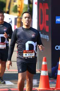 BIB: 1490, 1331
                            <button type="button" onclick="openModal(6989316)" class="btn btn-primary btn-sm float-right btn-popup" data-toggle="modal" data-target=".modal-high-quality">
                        <i class="fas fa-shopping-cart"></i> Add to Cart
                    </button>
                                            <button type="button" onclick="isThisMe(6989316, true)" class="btn btn-success btn-sm float-right btn-popup btn-isme hidden" data-toggle="tooltip" data-placement="bottom" title="นี่คือรูปของคุณใช่ไหม คลิกที่นี่เพื่อเอาเข้าอัลบั้ม">
                        <i class="fas fa-plus"></i> Add to album
                    </button>
                    <button type="button" onclick="isThisMe(6989316, false)" class="btn btn-warning btn-sm float-right btn-popup btn-isnotme hidden">
                        <i class="fas fa-ban"></i> Remove from album
                    </button>