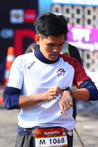 BIB: 1068
                            <button type="button" onclick="openModal(6988725)" class="btn btn-primary btn-sm float-right btn-popup" data-toggle="modal" data-target=".modal-high-quality">
                        <i class="fas fa-shopping-cart"></i> Add to Cart
                    </button>
                                            <button type="button" onclick="isThisMe(6988725, true)" class="btn btn-success btn-sm float-right btn-popup btn-isme hidden" data-toggle="tooltip" data-placement="bottom" title="นี่คือรูปของคุณใช่ไหม คลิกที่นี่เพื่อเอาเข้าอัลบั้ม">
                        <i class="fas fa-plus"></i> Add to album
                    </button>
                    <button type="button" onclick="isThisMe(6988725, false)" class="btn btn-warning btn-sm float-right btn-popup btn-isnotme hidden">
                        <i class="fas fa-ban"></i> Remove from album
                    </button>