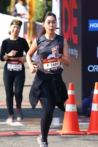 BIB: 1689, 1036
                            <button type="button" onclick="openModal(6989255)" class="btn btn-primary btn-sm float-right btn-popup" data-toggle="modal" data-target=".modal-high-quality">
                        <i class="fas fa-shopping-cart"></i> Add to Cart
                    </button>
                                            <button type="button" onclick="isThisMe(6989255, true)" class="btn btn-success btn-sm float-right btn-popup btn-isme hidden" data-toggle="tooltip" data-placement="bottom" title="นี่คือรูปของคุณใช่ไหม คลิกที่นี่เพื่อเอาเข้าอัลบั้ม">
                        <i class="fas fa-plus"></i> Add to album
                    </button>
                    <button type="button" onclick="isThisMe(6989255, false)" class="btn btn-warning btn-sm float-right btn-popup btn-isnotme hidden">
                        <i class="fas fa-ban"></i> Remove from album
                    </button>