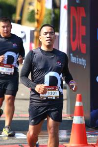 BIB: 1490, 1331
                            <button type="button" onclick="openModal(6989309)" class="btn btn-primary btn-sm float-right btn-popup" data-toggle="modal" data-target=".modal-high-quality">
                        <i class="fas fa-shopping-cart"></i> Add to Cart
                    </button>
                                            <button type="button" onclick="isThisMe(6989309, true)" class="btn btn-success btn-sm float-right btn-popup btn-isme hidden" data-toggle="tooltip" data-placement="bottom" title="นี่คือรูปของคุณใช่ไหม คลิกที่นี่เพื่อเอาเข้าอัลบั้ม">
                        <i class="fas fa-plus"></i> Add to album
                    </button>
                    <button type="button" onclick="isThisMe(6989309, false)" class="btn btn-warning btn-sm float-right btn-popup btn-isnotme hidden">
                        <i class="fas fa-ban"></i> Remove from album
                    </button>