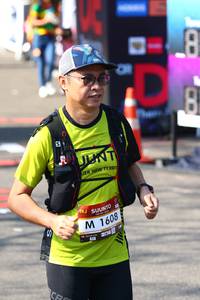 BIB: 1608
                            <button type="button" onclick="openModal(6986216)" class="btn btn-primary btn-sm float-right btn-popup" data-toggle="modal" data-target=".modal-high-quality">
                        <i class="fas fa-shopping-cart"></i> Add to Cart
                    </button>
                                            <button type="button" onclick="isThisMe(6986216, true)" class="btn btn-success btn-sm float-right btn-popup btn-isme hidden" data-toggle="tooltip" data-placement="bottom" title="นี่คือรูปของคุณใช่ไหม คลิกที่นี่เพื่อเอาเข้าอัลบั้ม">
                        <i class="fas fa-plus"></i> Add to album
                    </button>
                    <button type="button" onclick="isThisMe(6986216, false)" class="btn btn-warning btn-sm float-right btn-popup btn-isnotme hidden">
                        <i class="fas fa-ban"></i> Remove from album
                    </button>