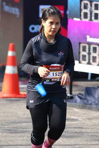 BIB: 1525
                            <button type="button" onclick="openModal(6988771)" class="btn btn-primary btn-sm float-right btn-popup" data-toggle="modal" data-target=".modal-high-quality">
                        <i class="fas fa-shopping-cart"></i> Add to Cart
                    </button>
                                            <button type="button" onclick="isThisMe(6988771, true)" class="btn btn-success btn-sm float-right btn-popup btn-isme hidden" data-toggle="tooltip" data-placement="bottom" title="นี่คือรูปของคุณใช่ไหม คลิกที่นี่เพื่อเอาเข้าอัลบั้ม">
                        <i class="fas fa-plus"></i> Add to album
                    </button>
                    <button type="button" onclick="isThisMe(6988771, false)" class="btn btn-warning btn-sm float-right btn-popup btn-isnotme hidden">
                        <i class="fas fa-ban"></i> Remove from album
                    </button>