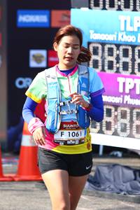 BIB: 888, 1061
                            <button type="button" onclick="openModal(6990085)" class="btn btn-primary btn-sm float-right btn-popup" data-toggle="modal" data-target=".modal-high-quality">
                        <i class="fas fa-shopping-cart"></i> Add to Cart
                    </button>
                                            <button type="button" onclick="isThisMe(6990085, true)" class="btn btn-success btn-sm float-right btn-popup btn-isme hidden" data-toggle="tooltip" data-placement="bottom" title="นี่คือรูปของคุณใช่ไหม คลิกที่นี่เพื่อเอาเข้าอัลบั้ม">
                        <i class="fas fa-plus"></i> Add to album
                    </button>
                    <button type="button" onclick="isThisMe(6990085, false)" class="btn btn-warning btn-sm float-right btn-popup btn-isnotme hidden">
                        <i class="fas fa-ban"></i> Remove from album
                    </button>