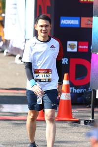 BIB: 1182
                            <button type="button" onclick="openModal(6994285)" class="btn btn-primary btn-sm float-right btn-popup" data-toggle="modal" data-target=".modal-high-quality">
                        <i class="fas fa-shopping-cart"></i> Add to Cart
                    </button>
                                            <button type="button" onclick="isThisMe(6994285, true)" class="btn btn-success btn-sm float-right btn-popup btn-isme hidden" data-toggle="tooltip" data-placement="bottom" title="นี่คือรูปของคุณใช่ไหม คลิกที่นี่เพื่อเอาเข้าอัลบั้ม">
                        <i class="fas fa-plus"></i> Add to album
                    </button>
                    <button type="button" onclick="isThisMe(6994285, false)" class="btn btn-warning btn-sm float-right btn-popup btn-isnotme hidden">
                        <i class="fas fa-ban"></i> Remove from album
                    </button>